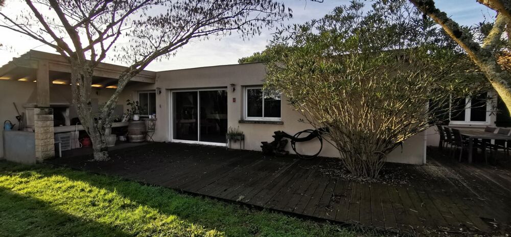 Vente Maison Maison À Vendre Ambares et lagrave
