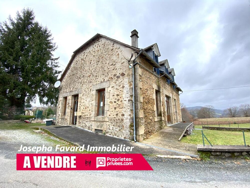 Maison 165 m² - 4 chambres- terrain 1560 m² - Chamberet-109 000