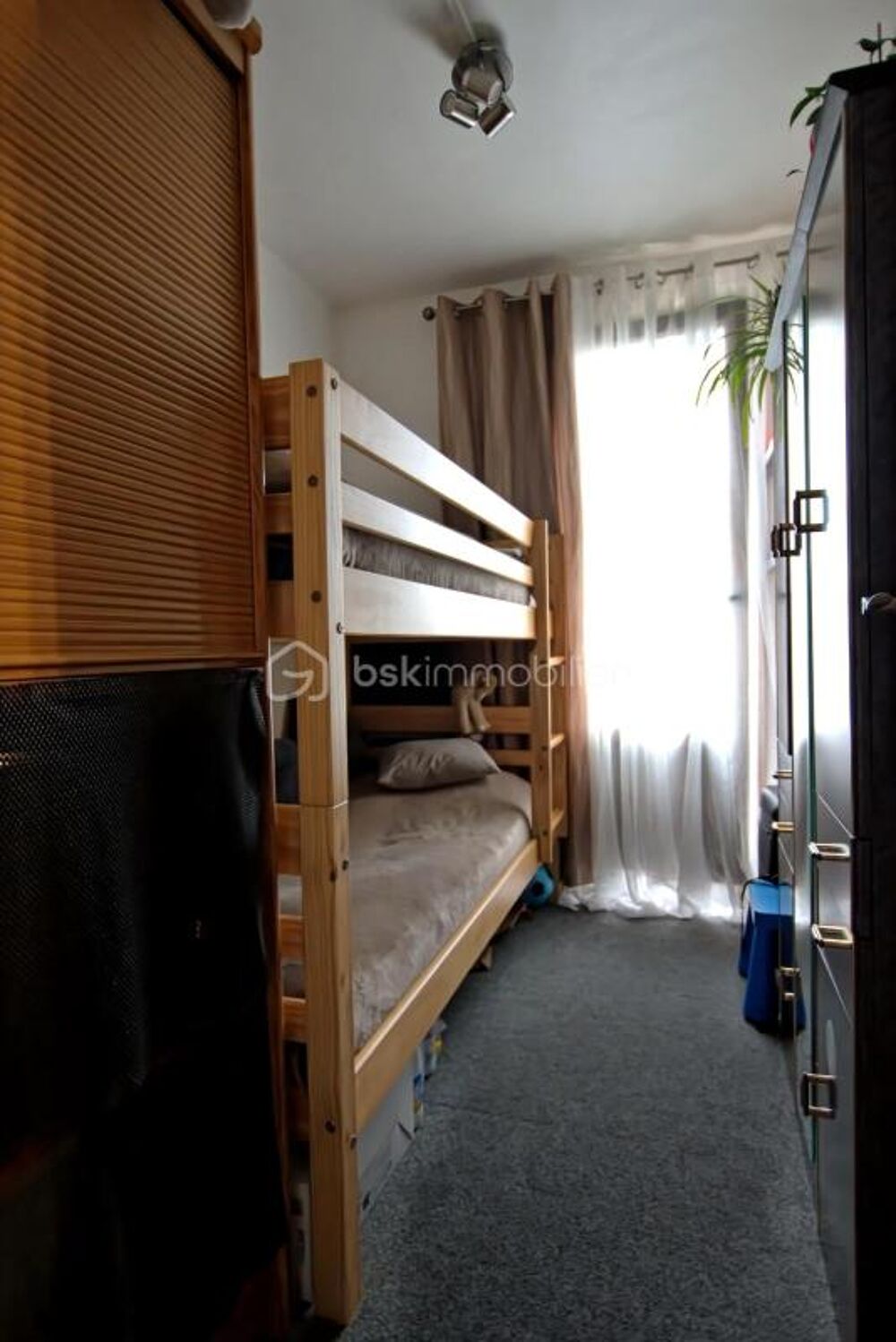 Vente Appartement Appartement 31 m² avec cave et parking en sous-sol Colombes