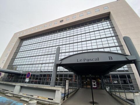 Bureaux récents, fonctionnels situés au pied du métro l.8 4066 94000 Creteil