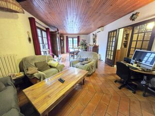  Maison � vendre 10 pi�ces 261 m�