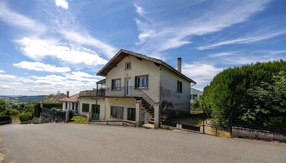 Villa sur terrain possédant 2 grands ateliers