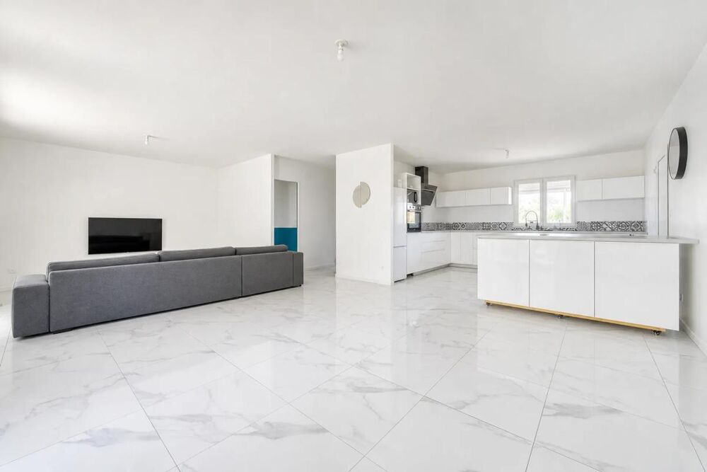 Maison de 6 pièces de 120 m² à Virson