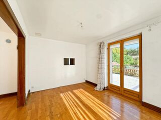  Villa � vendre 9 pi�ces 154 m�