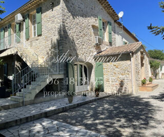  Maison à vendre 8 pièces 242 m²