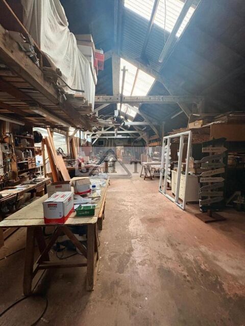 LOCAL D'ACTIVITES 530M2  A VENDRE BEZONS 810000 95870 Bezons