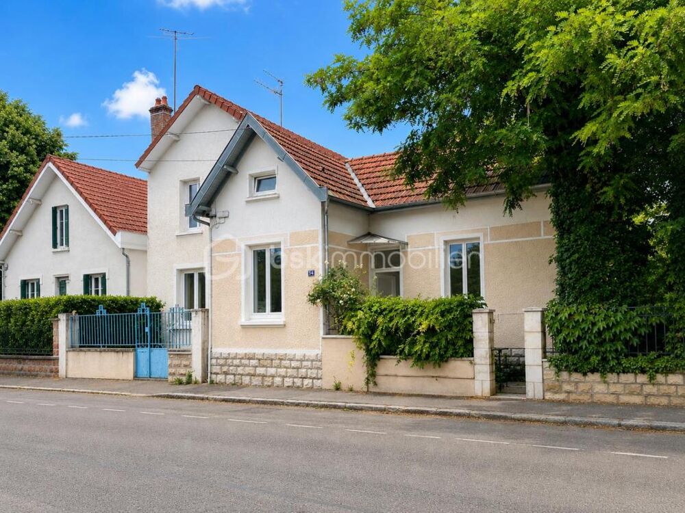 Dijon Victor Hugo: Maison individuelle 3 chambres, terrasse et jardin arboré