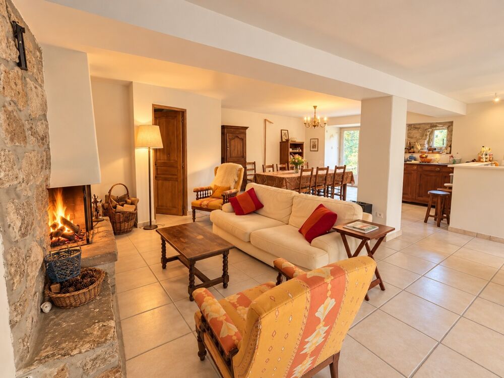 Vente Maison Maison ARDÈCHE – Au cœur des montagnes ardéchoises, maison de caractère de 191 m² dans un écrin de nature - 5 chambres – Garage Usclades et rieutord