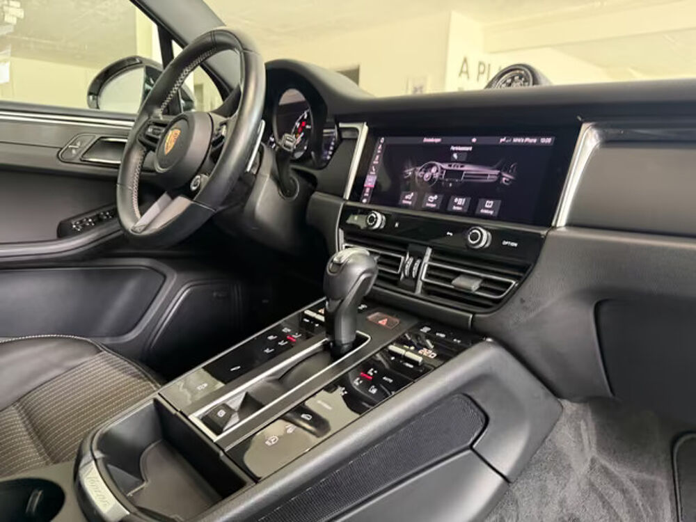 Macan T – Bose LED Noir et blanc Garantie Approved 2022 occasion 33000 Bordeaux