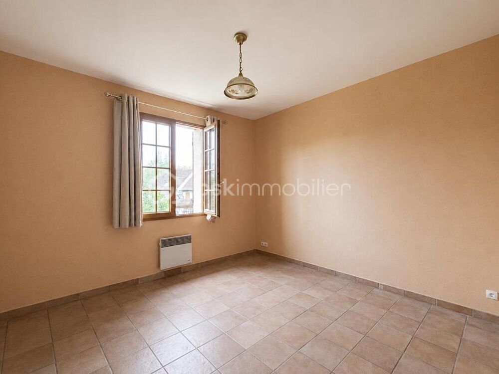 Vente Maison Maison individuelle avec sous-sol total à Maysel Maysel