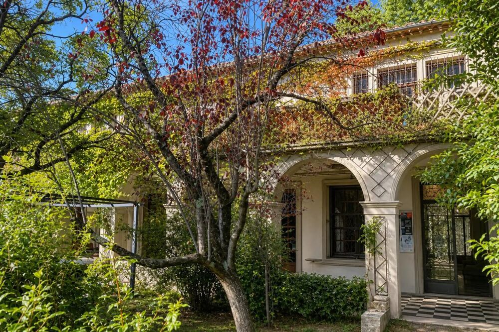 Vente Propriété/Château Maison de 14 pièces de 900 m² située à Montolieu Montolieu