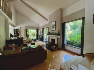  Maison  vendre 9 pices 245 m