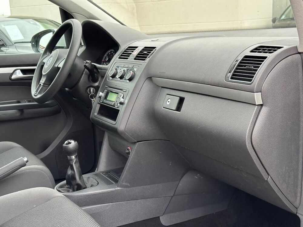 Touran II 1.2 TSI 105 BLUEMOTION TECHNOLOGY TRENDLINE 2011 occasion 78240 Chambourcy