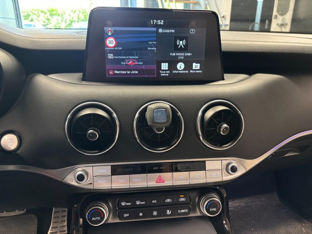 Stinger 3.3 T-GDi 366 ch ISG BVA8 4x4 GT 2018 occasion 78200 Mantes La Jolie