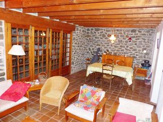  Maison � vendre 8 pi�ces 220 m�