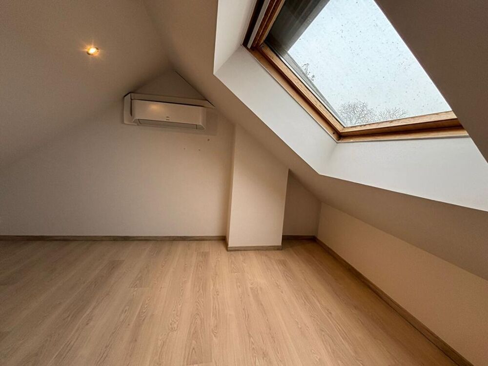 Maison avec jardin et garage 4 chambres proche commodités