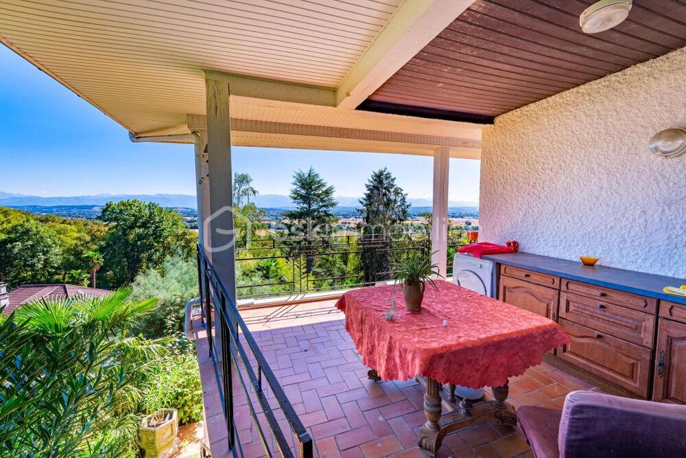 Vente Maison Maison de caractère avec vue Pyrénées Morlaas