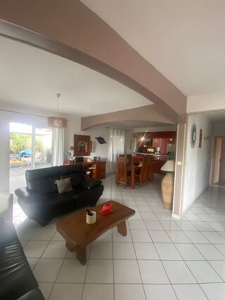  Maison � vendre 8 pi�ces 250 m�