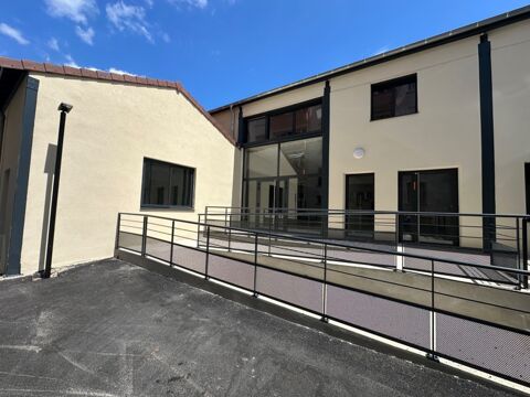 DIJON PROCHE REPUBLIQUE LOCAL COMMERCIAL DE 168 M2 299000 21000 Dijon