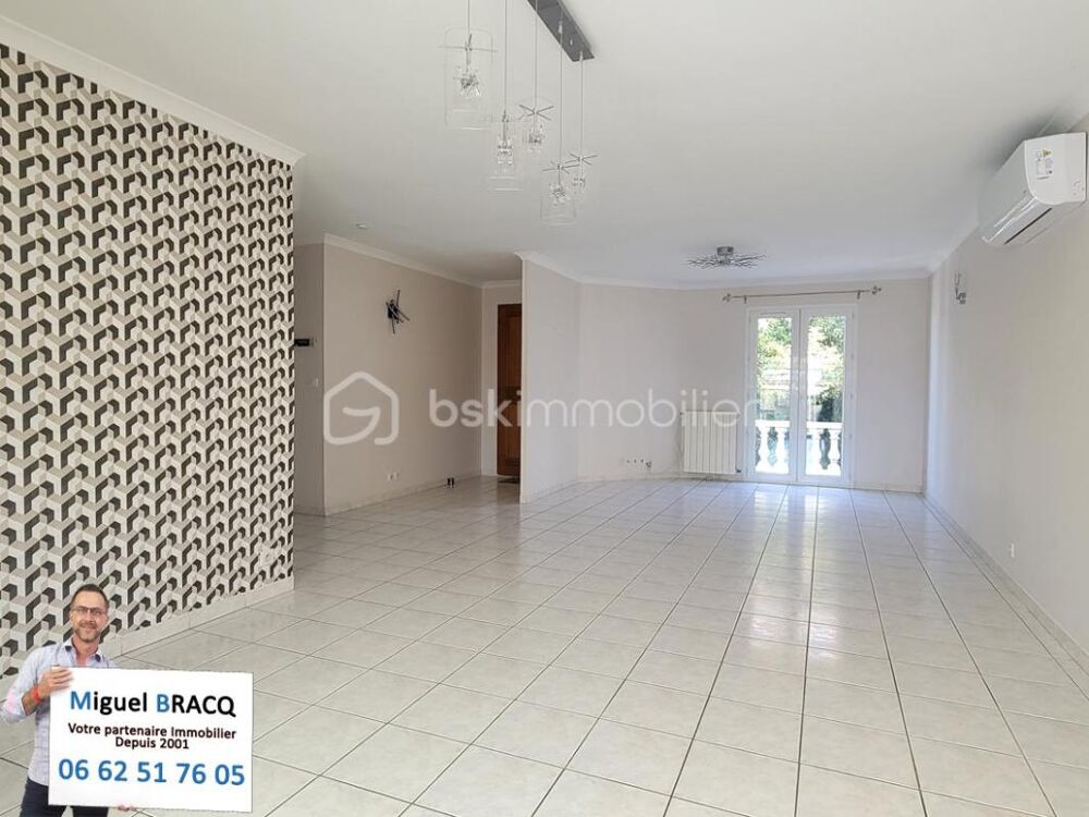 Vente Villa Villa F4 de plain pied en 4 faces sur 780 m² de terrain avec piscine sur Lespignan 34710 Lespignan