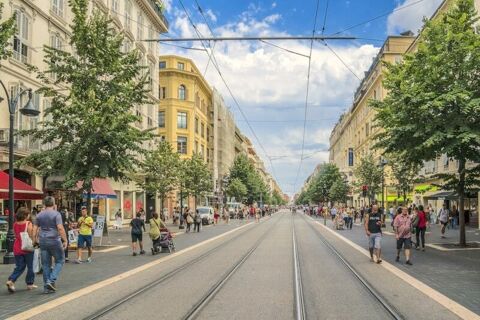 Fonds de commerce &agrave; vendre NICE (06) 180000 06000 Nice