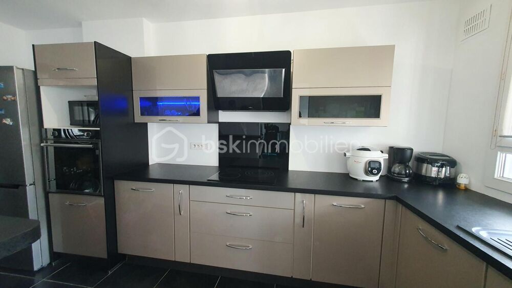 DEMIDOFF APPARTEMENT TYPE F4 DE 77M² / BALCON / CAVE / GARAGE / ASCENSEUR