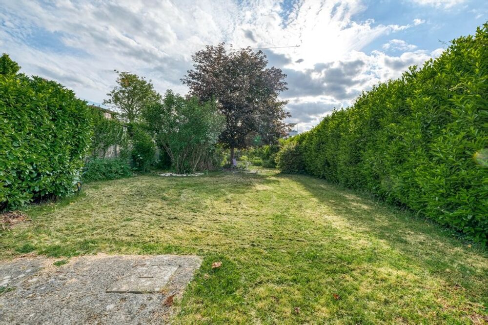Christophe Michaudelle  EXCLUSIVITE - CAPIFRANCE vous propose proche de Meaux, à Nanteuil lès Meaux : Secteur AU CALME, maison