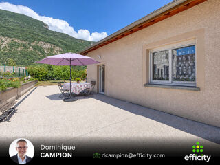  Villa à vendre 5 pièces 182 m²