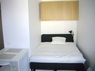  Appartement à louer 1 pièce 25 m²