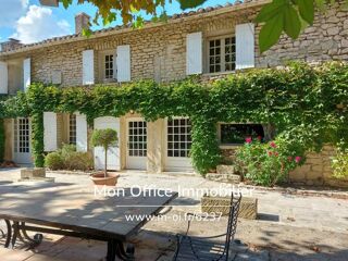  Maison à vendre 13 pièces 434 m²