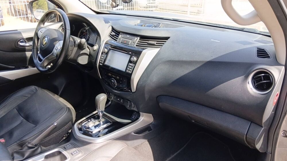 Divers 2.3 dCi 190 EDC7 Intens 2018 occasion 20000 Ajaccio