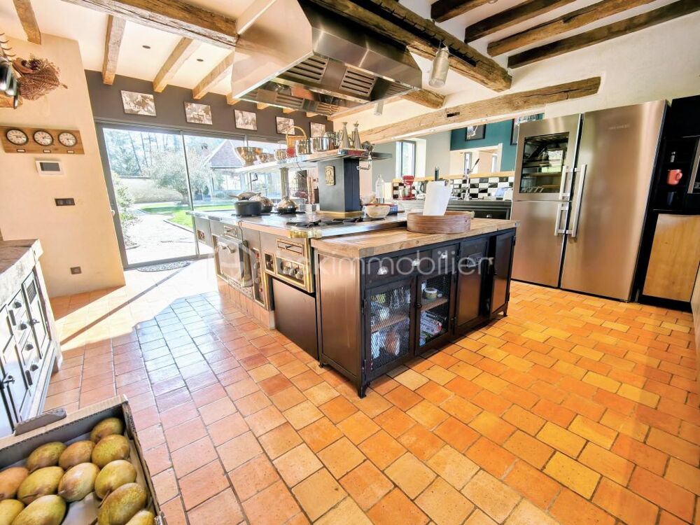 à vendre  Propriété/château Berchères-sur-Vesgre (28260)