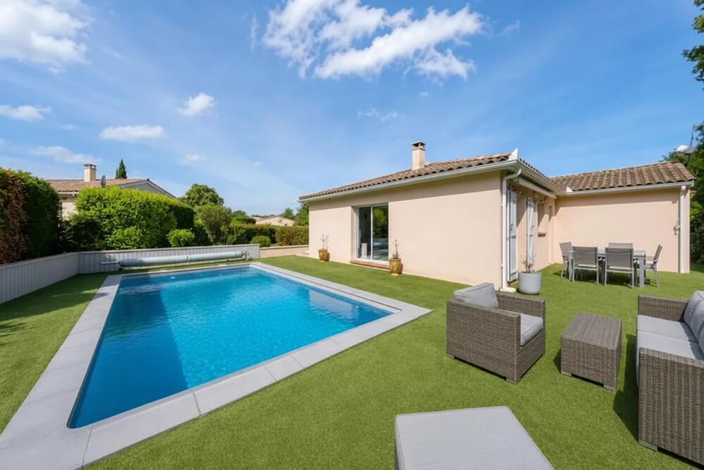 Vente Maison Maison plain-pied 5 pièces 114m² avec piscine Segoufielle