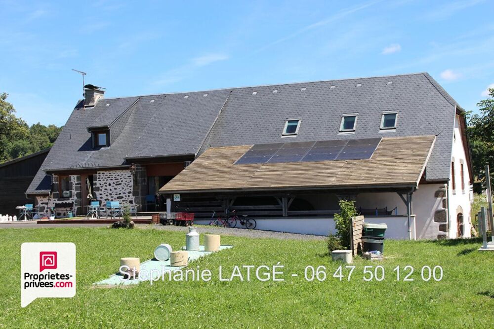 Propriété RARE et INSOLITE - Cantal (15) Vue exceptionnelle !!