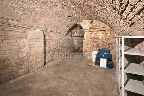 Cave 22 m&sup2; - MONTPELLIER CENTRE 18900 34000 Montpellier