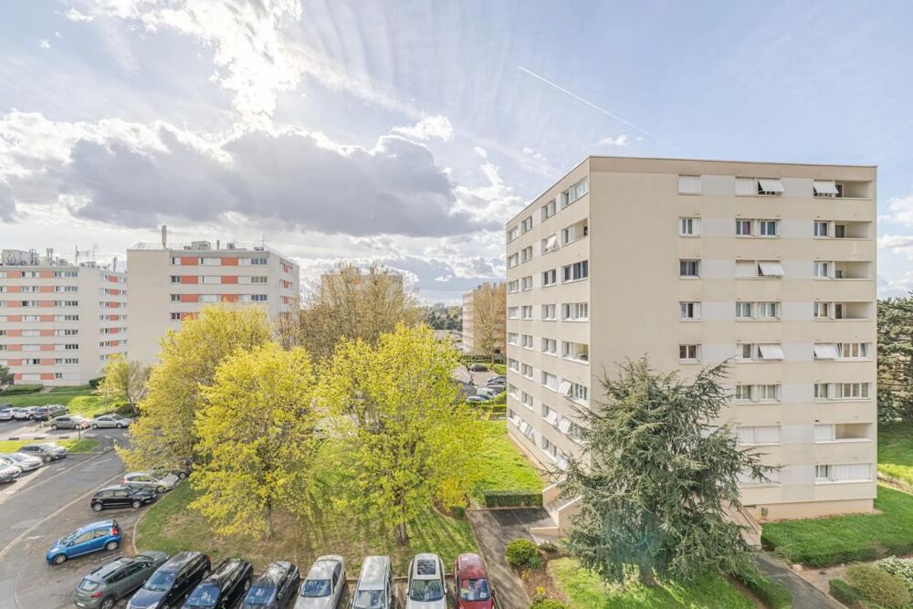 Vente Appartement Morangis : Rare 5 pièces lumineux Morangis