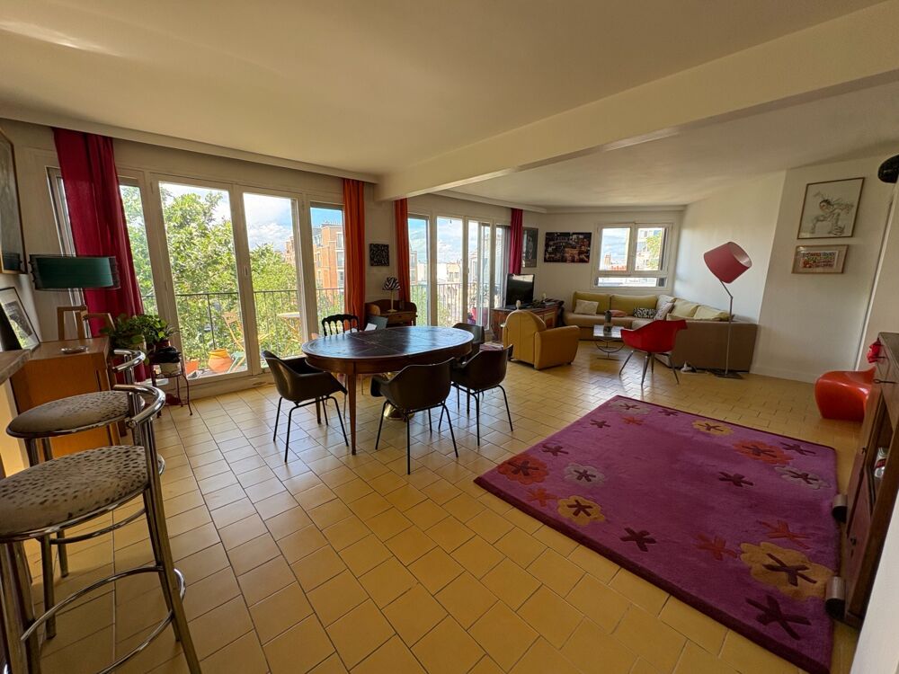 Vente Appartement Paris 18e – Ordener / Marcadet – 6ème étage avec ascenseur, balcon-terrasse et vue dégagée Paris 18