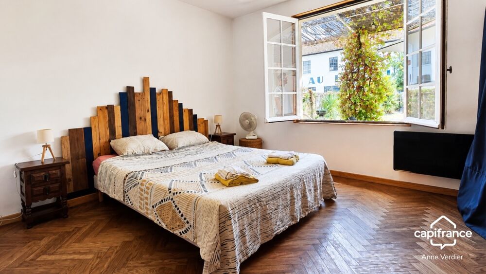 Vente Maison SOUSTONS CENTRE – MAISON DE VILLE AVEC JARDIN, TOUT À PIED Soustons