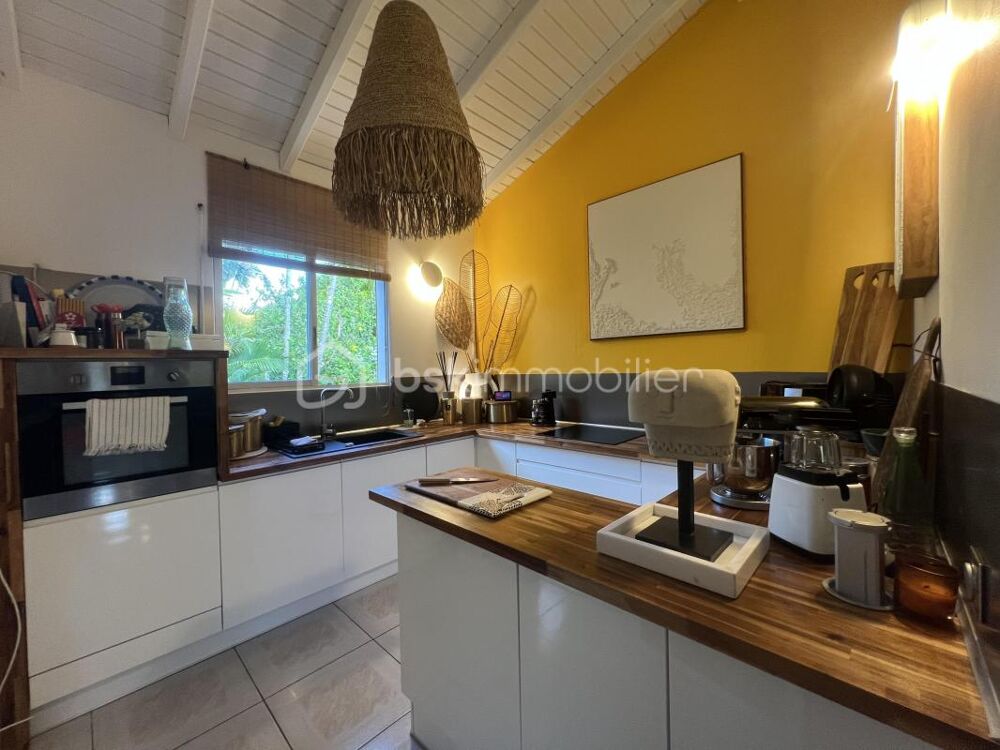 � vendre  Propri�t�/ch�teau Sainte-Anne (97180)