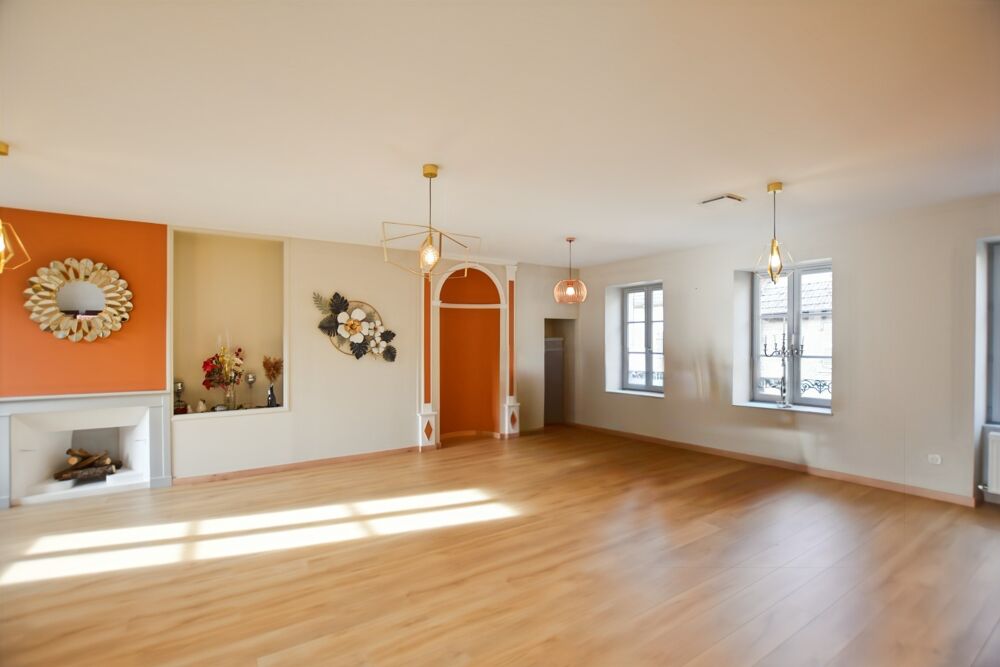 Vente Propriété/Château Propriété rénovée de 324 m2 avec terrain à COUCHES (71) Couches