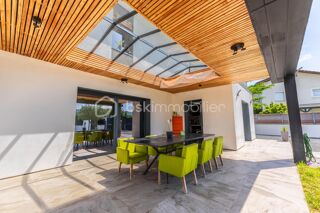  Maison à vendre 6 pièces 217 m²