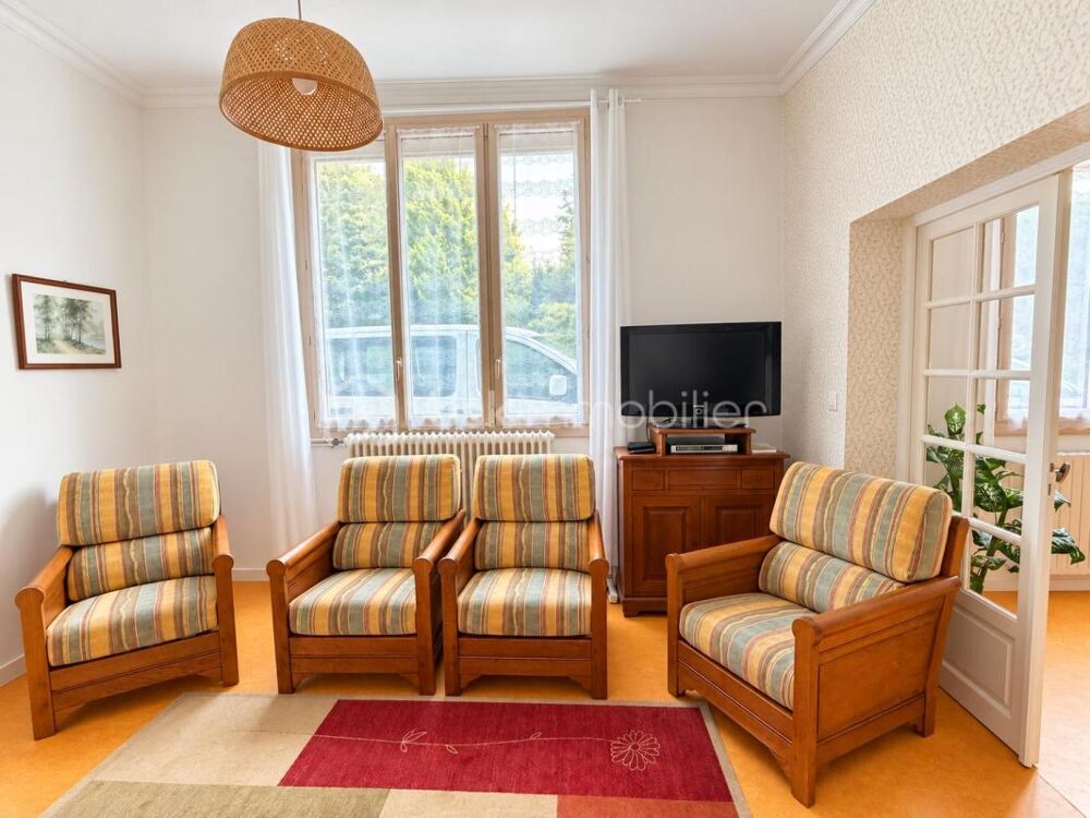Vente Maison Maison de ville de plain-pied 102m2 2 chambres Ernee