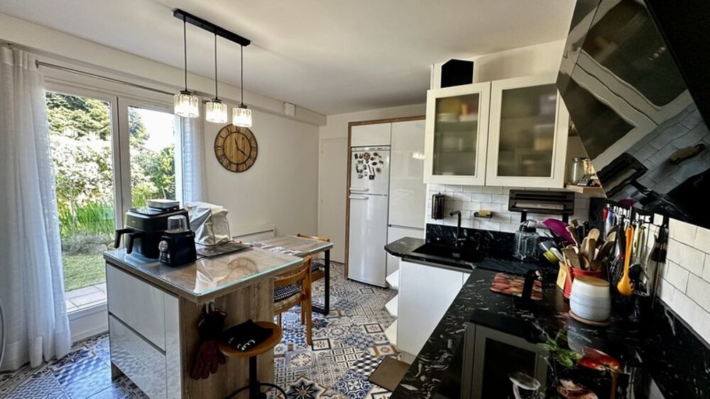 Maison à vendre 6 pièces MARTIGNAS SUR JALLE (33)