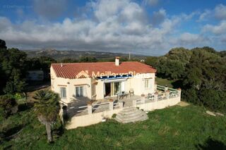  Maison � vendre 5 pi�ces 195 m�