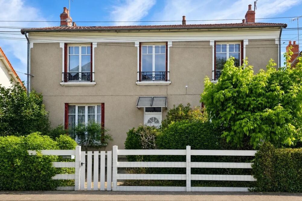 Vente Maison Maison de 8 pièces de 223 m² à Nevers Nevers