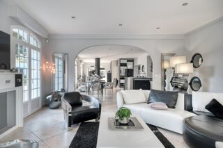  Villa � vendre 7 pi�ces 227 m�