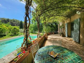  Ferme � vendre 9 pi�ces 231 m�