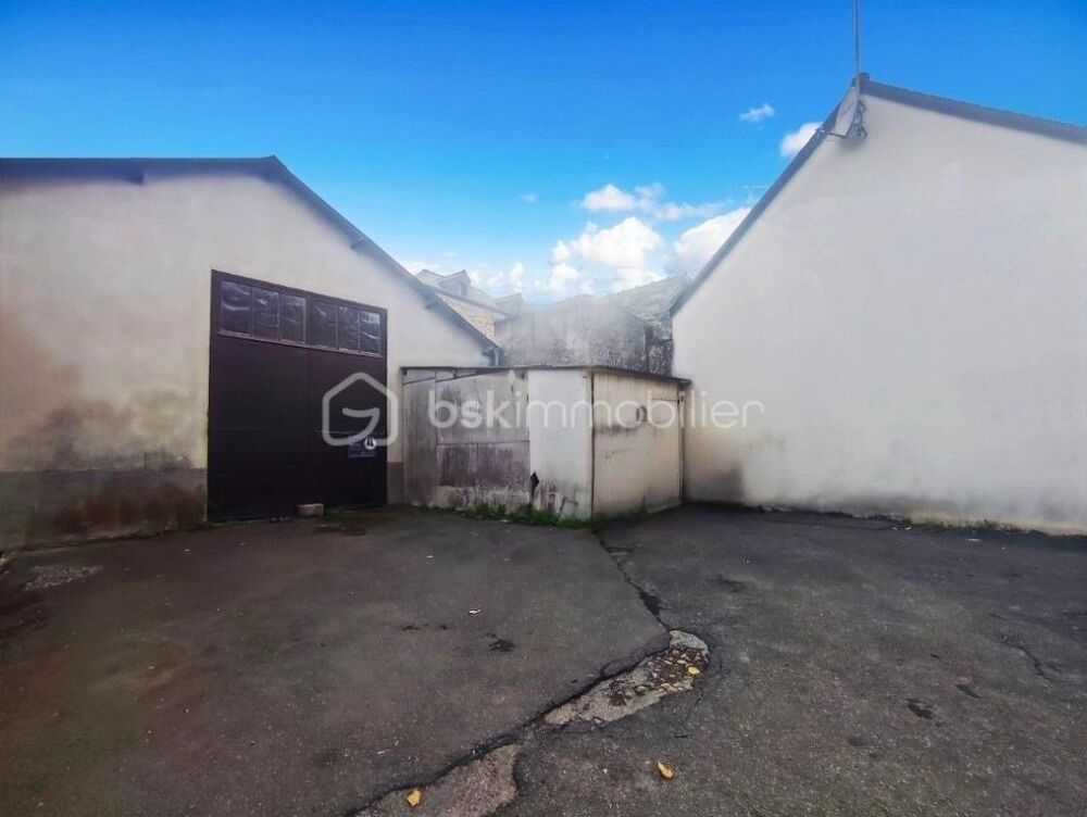 Vente Immeuble Janzé centre-ville – Hangar 160 m² – Projet loft ou logements – Terrain 549 m² Janze
