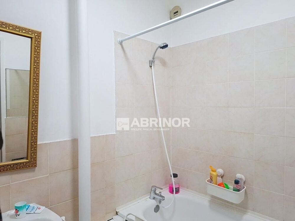Vente Appartement APPARTEMENT T2  DE 51.3 m² avec bureau à rénover Tourcoing