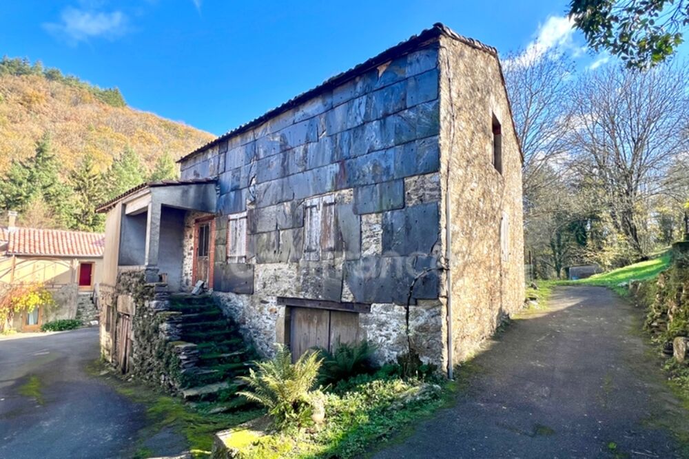 Maison à rénover avec extension en plus à finaliser